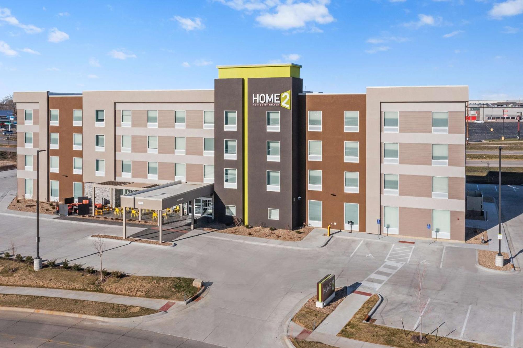 Home2 Suites By Hilton Cedar Rapids Westdale Exterior foto